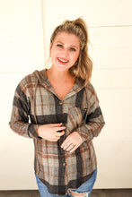Load image into Gallery viewer, Lela Hooded Flannel
