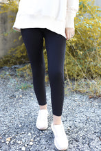 Load image into Gallery viewer, Luxe Pocket Leggings
